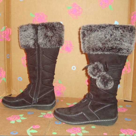 American Eagle Outfitters Shoes - AMERICAN EAGLE BLACK SUEDE BOOTS SIZE 7